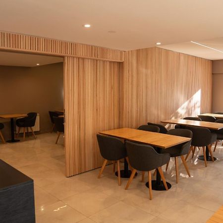 Urbana Suites Mendoza Exterior photo