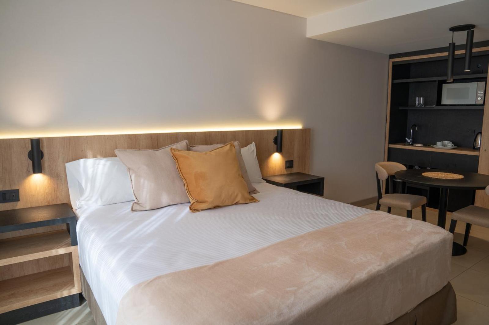 Urbana Suites Mendoza Exterior photo