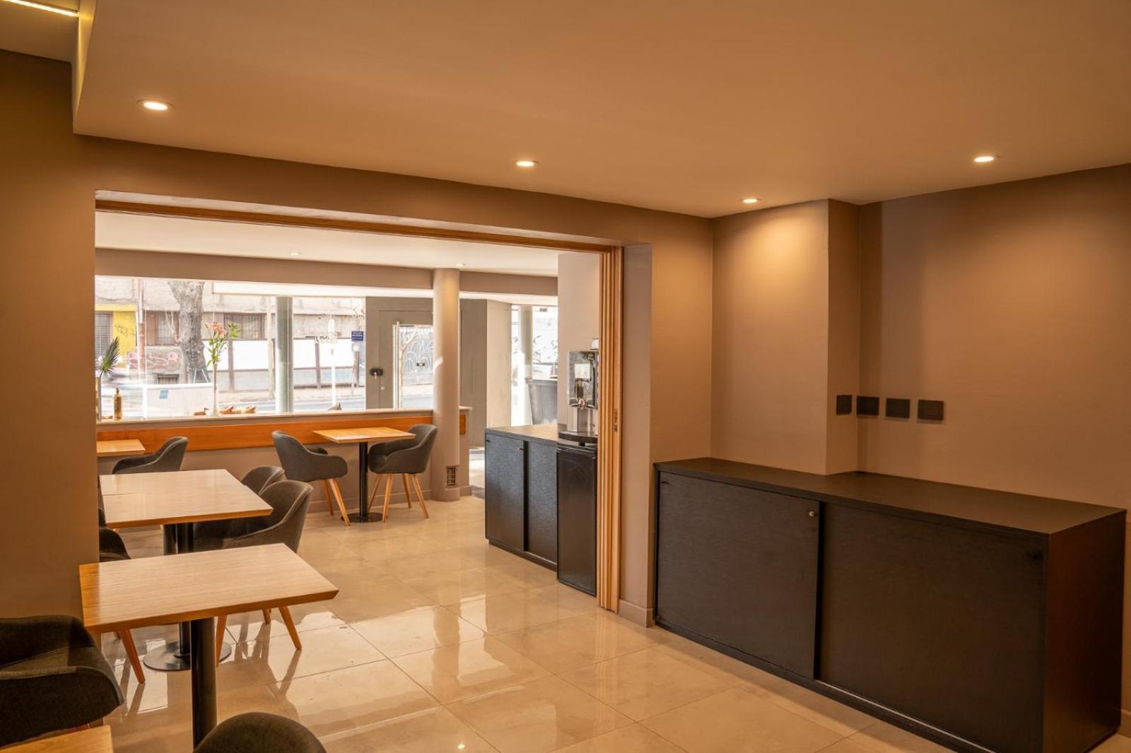 Urbana Suites Mendoza Exterior photo