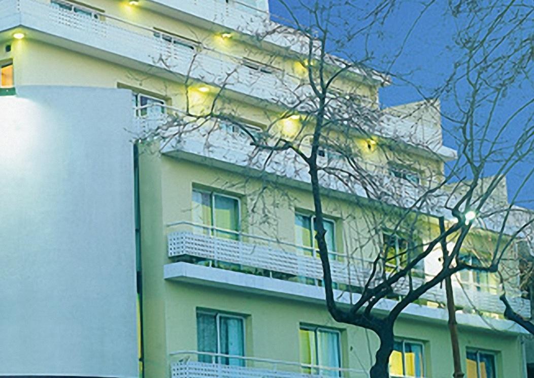 Urbana Suites Mendoza Exterior photo